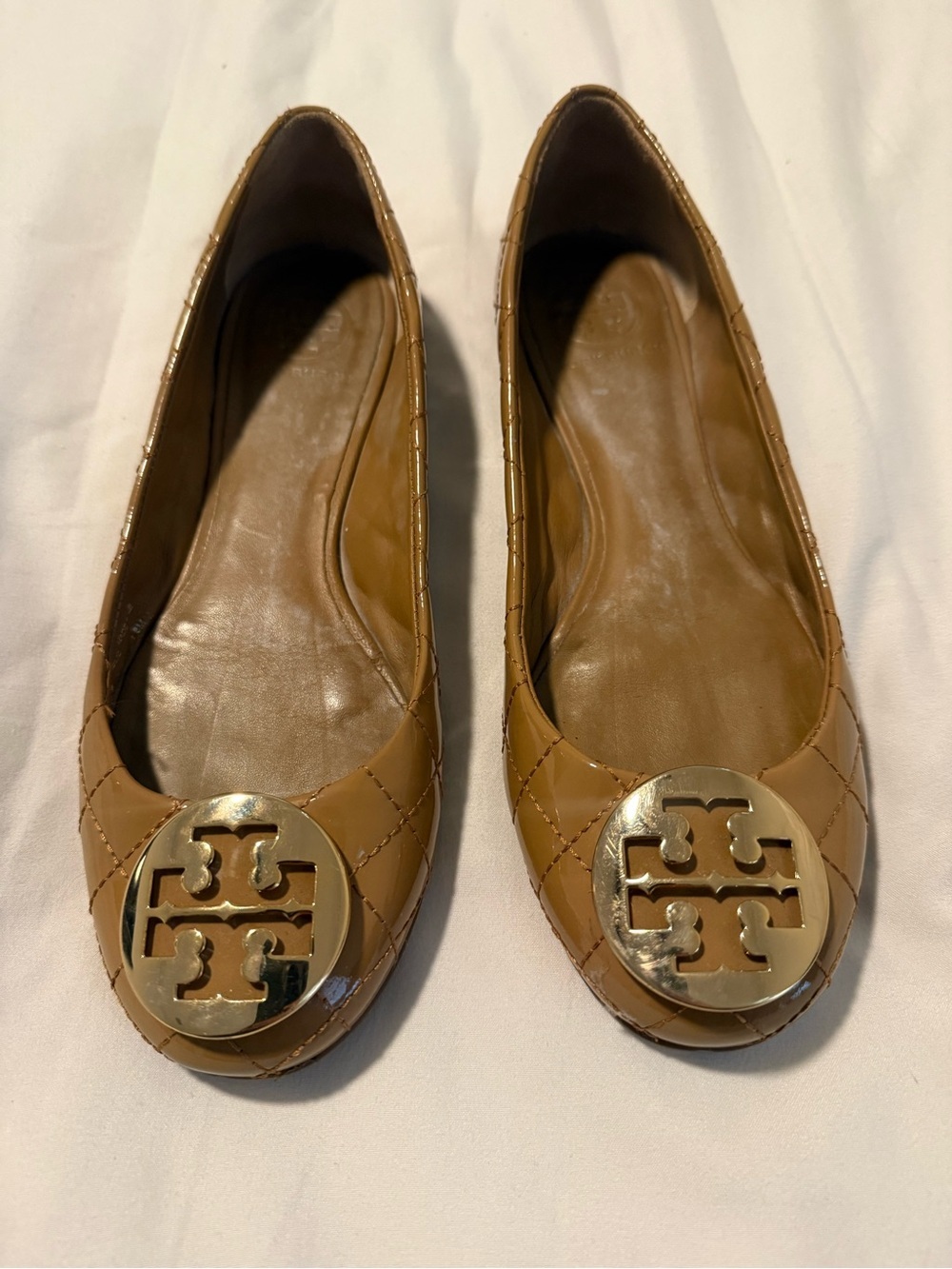 Tory Burch Quilted Patent Leather Ballet Flats Shoes Tan size 8